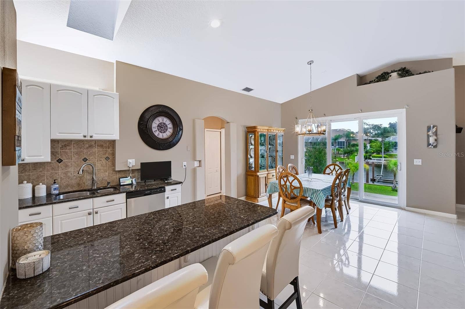 8 COLLEEN COURT, Palm Coast, FL 32137