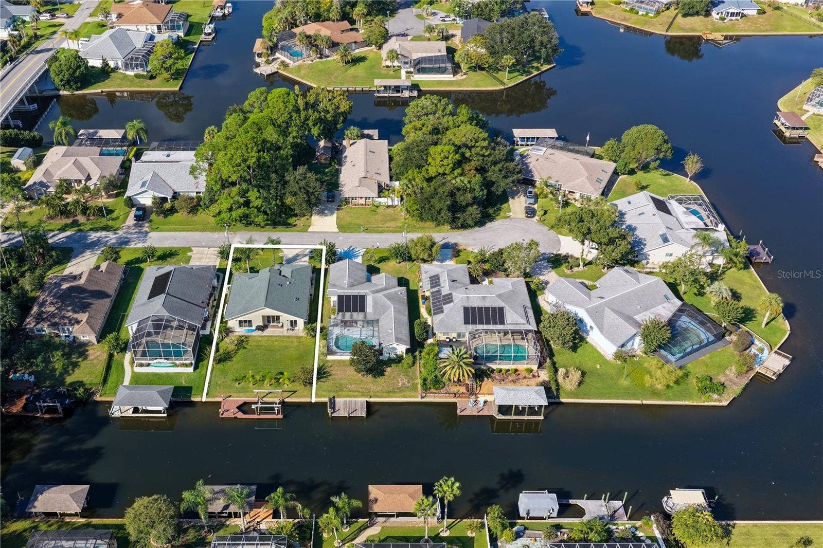 8 COLLEEN COURT, Palm Coast, FL 32137