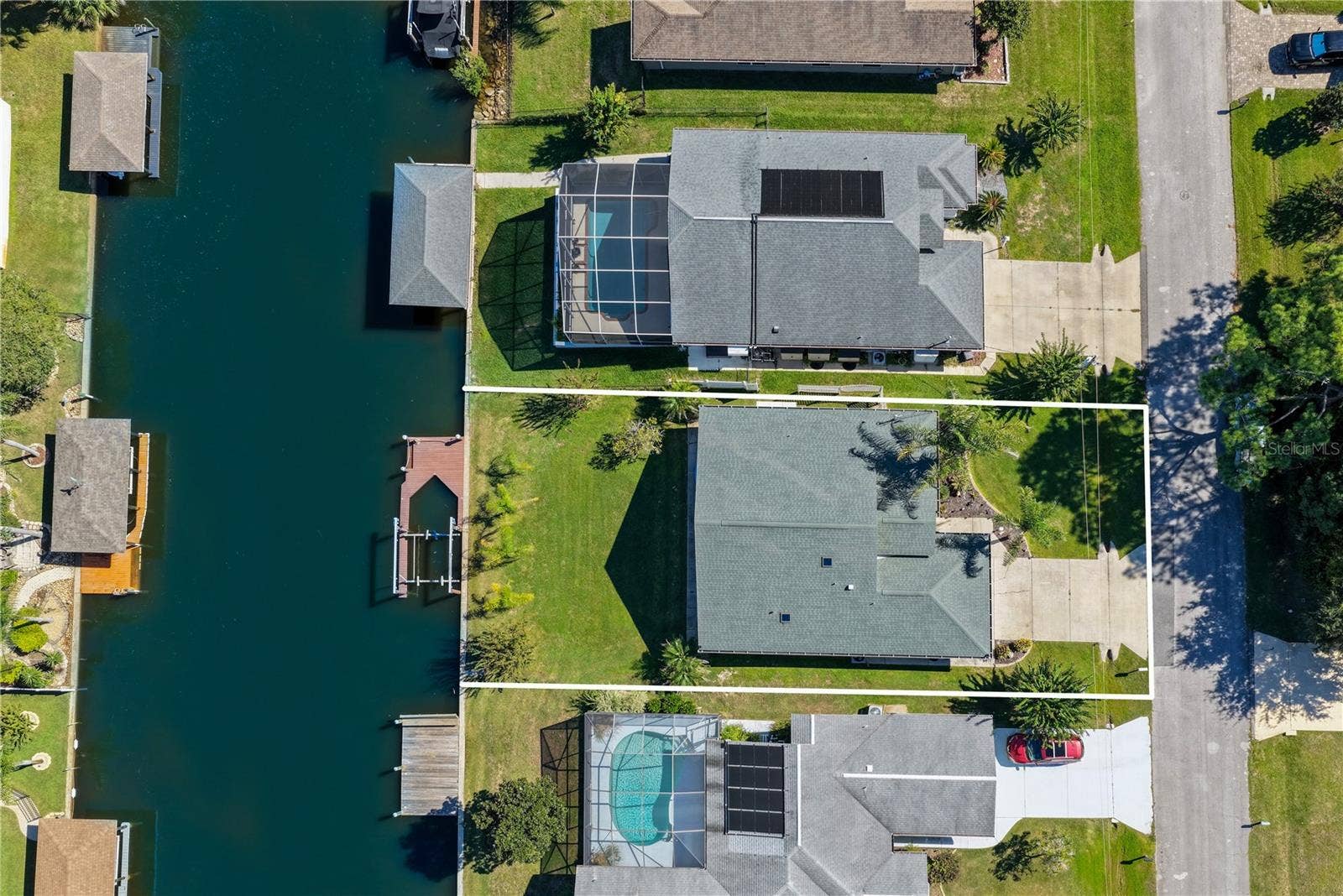 8 COLLEEN COURT, Palm Coast, FL 32137
