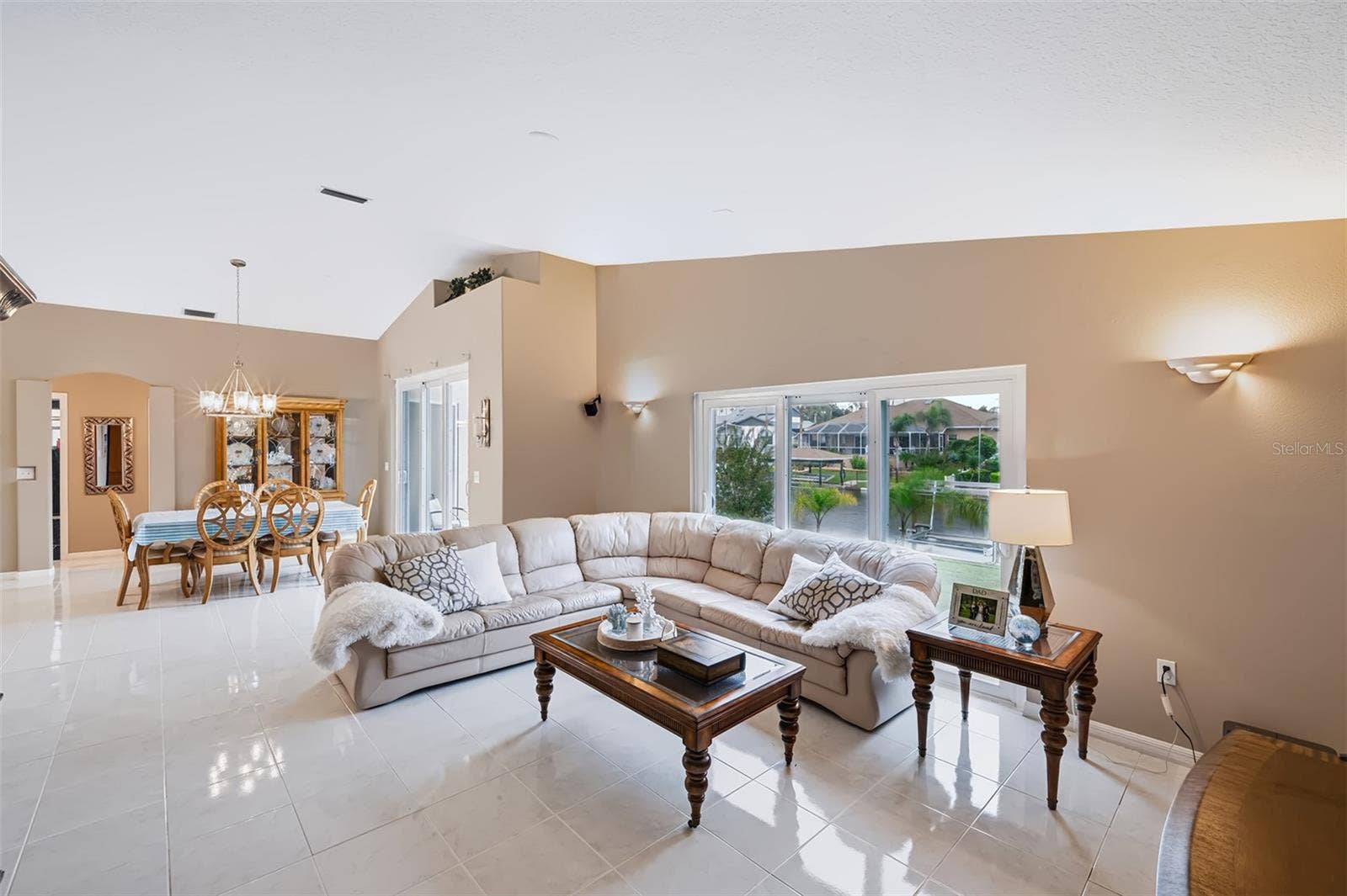 8 COLLEEN COURT, Palm Coast, FL 32137
