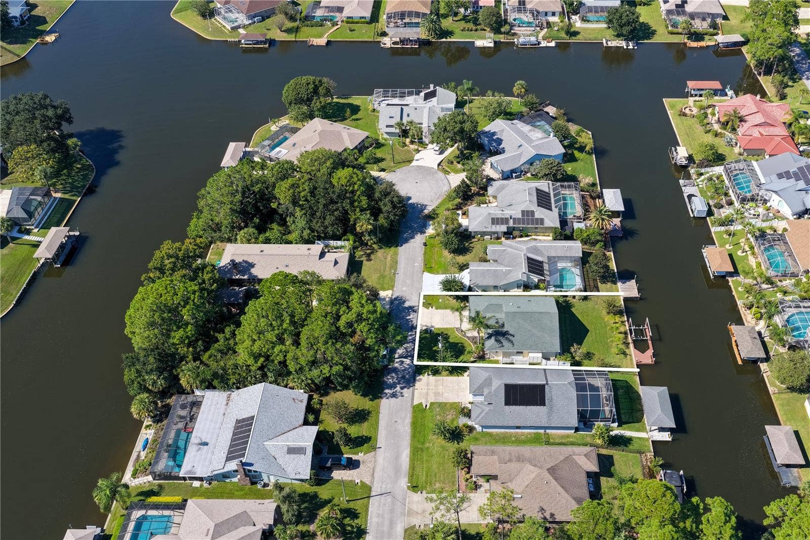 8 COLLEEN COURT, Palm Coast, FL 32137