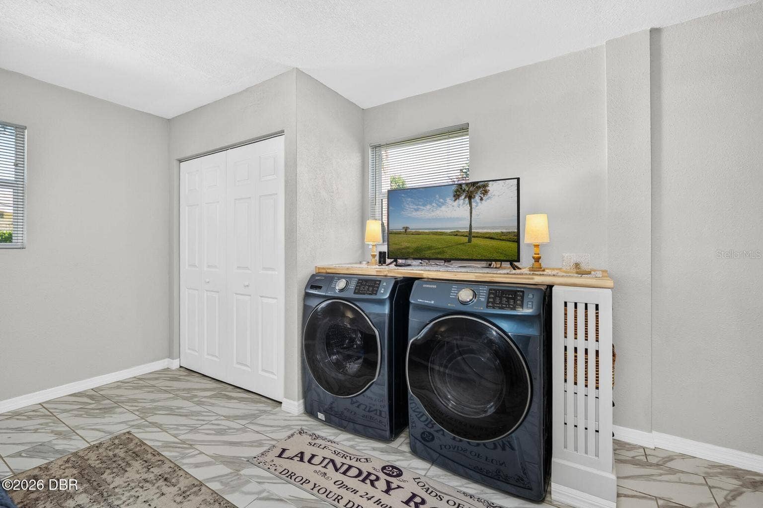 45 LOYOLA DRIVE, Ormond Beach, FL 32176 45 LOYOLA DRIVE, Ormond Beach, FL 32176