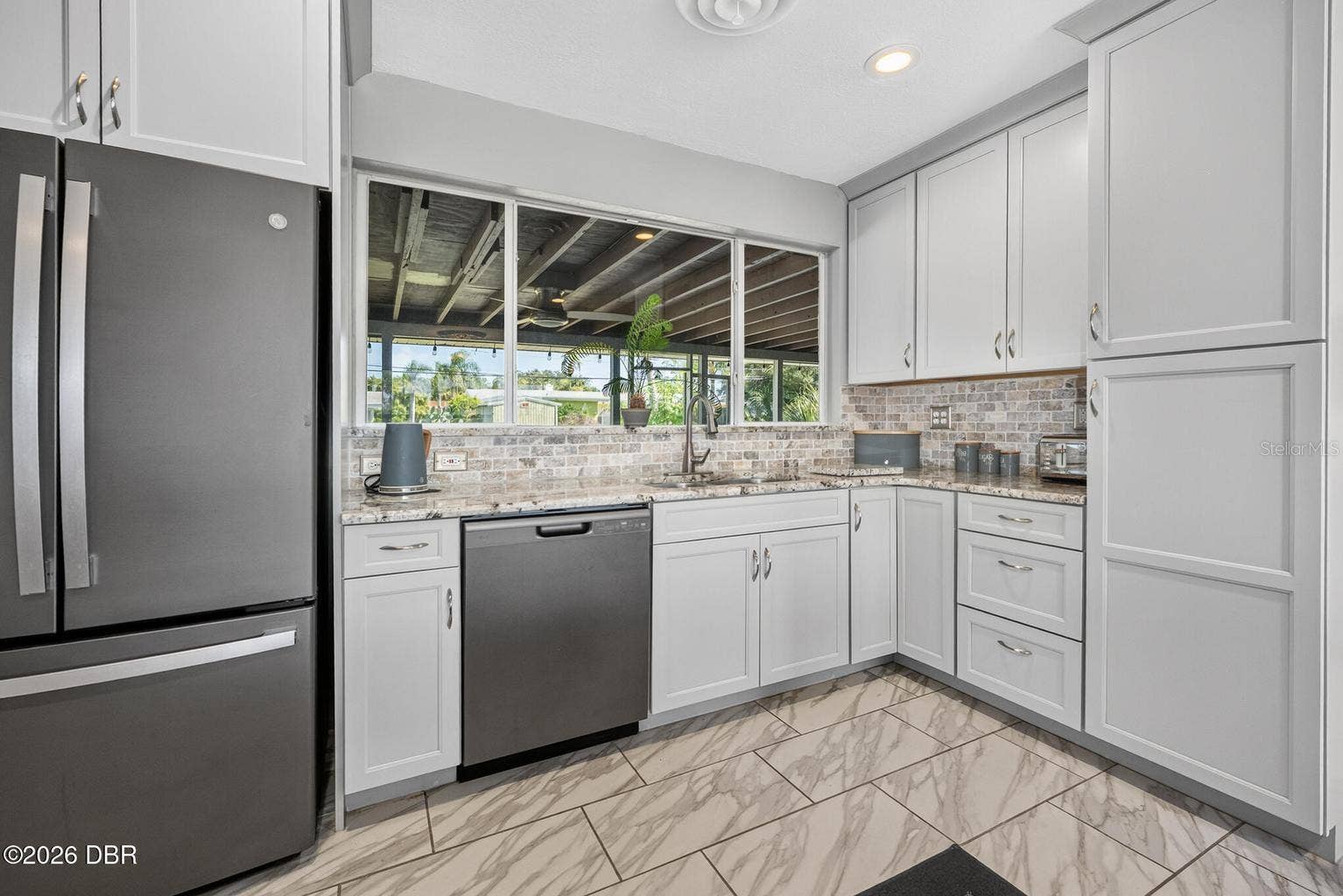 45 LOYOLA DRIVE, Ormond Beach, FL 32176 45 LOYOLA DRIVE, Ormond Beach, FL 32176