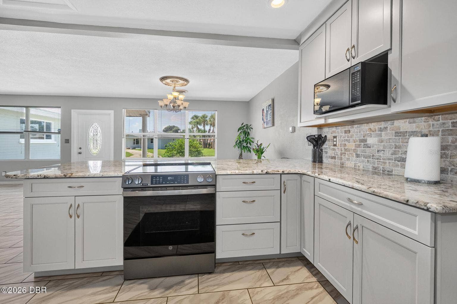 45 LOYOLA DRIVE, Ormond Beach, FL 32176 45 LOYOLA DRIVE, Ormond Beach, FL 32176