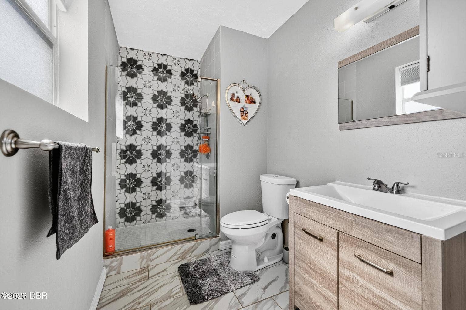45 LOYOLA DRIVE, Ormond Beach, FL 32176 45 LOYOLA DRIVE, Ormond Beach, FL 32176