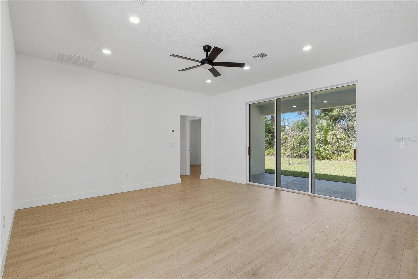 50 WHEELING LANE, Palm Coast, FL 32164 50 WHEELING LANE, Palm Coast, FL 32164