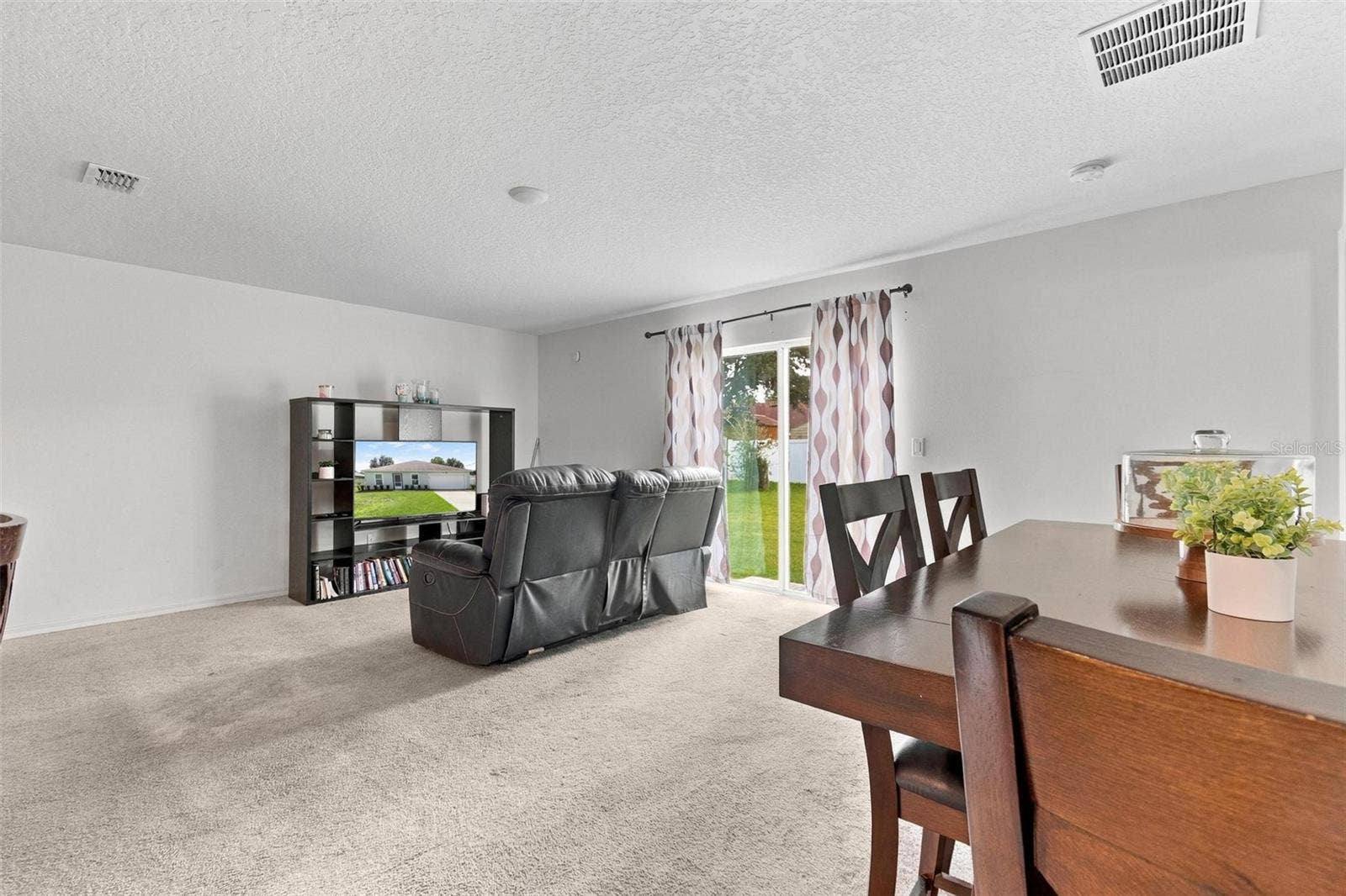 247 BIRD OF PARADISE DRIVE, Palm Coast, FL 32137 247 BIRD OF PARADISE DRIVE, Palm Coast, FL 32137