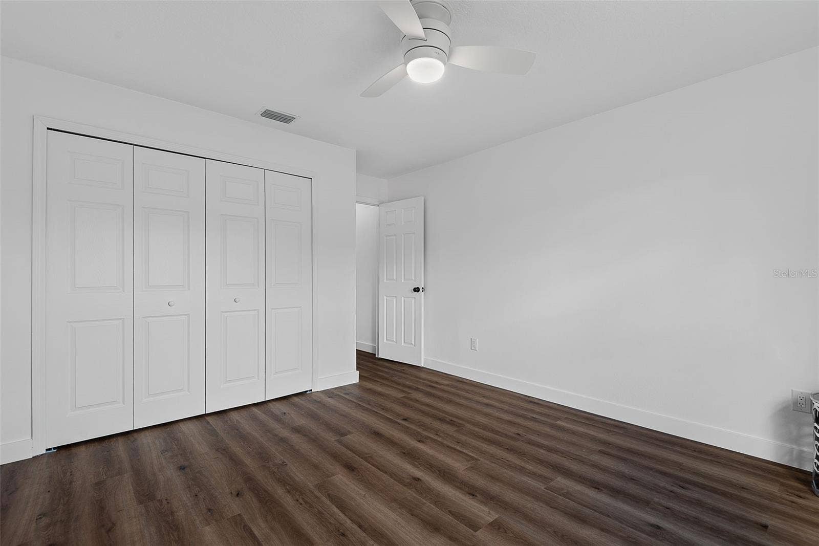 34 WOODHOLLOW LANE, Palm Coast, FL 32164 34 WOODHOLLOW LANE, Palm Coast, FL 32164