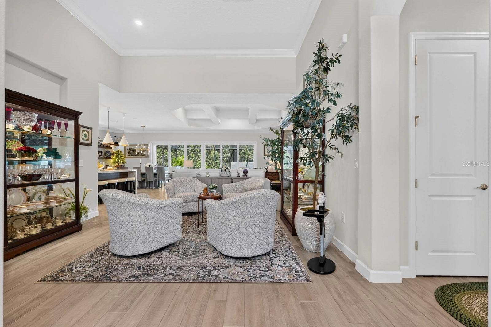 36 NEW WATER OAK DRIVE, Palm Coast, FL 32137 Large open floorplan with 12 foot high ceiling