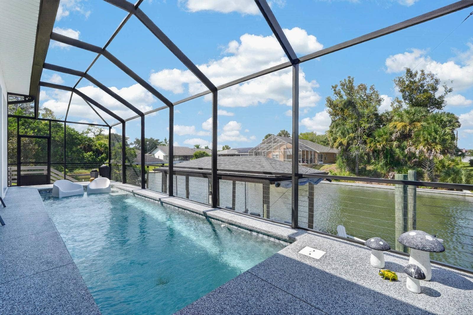9 CROSSGATE COURT E, Palm Coast, FL 32137 9 CROSSGATE COURT E, Palm Coast, FL 32137