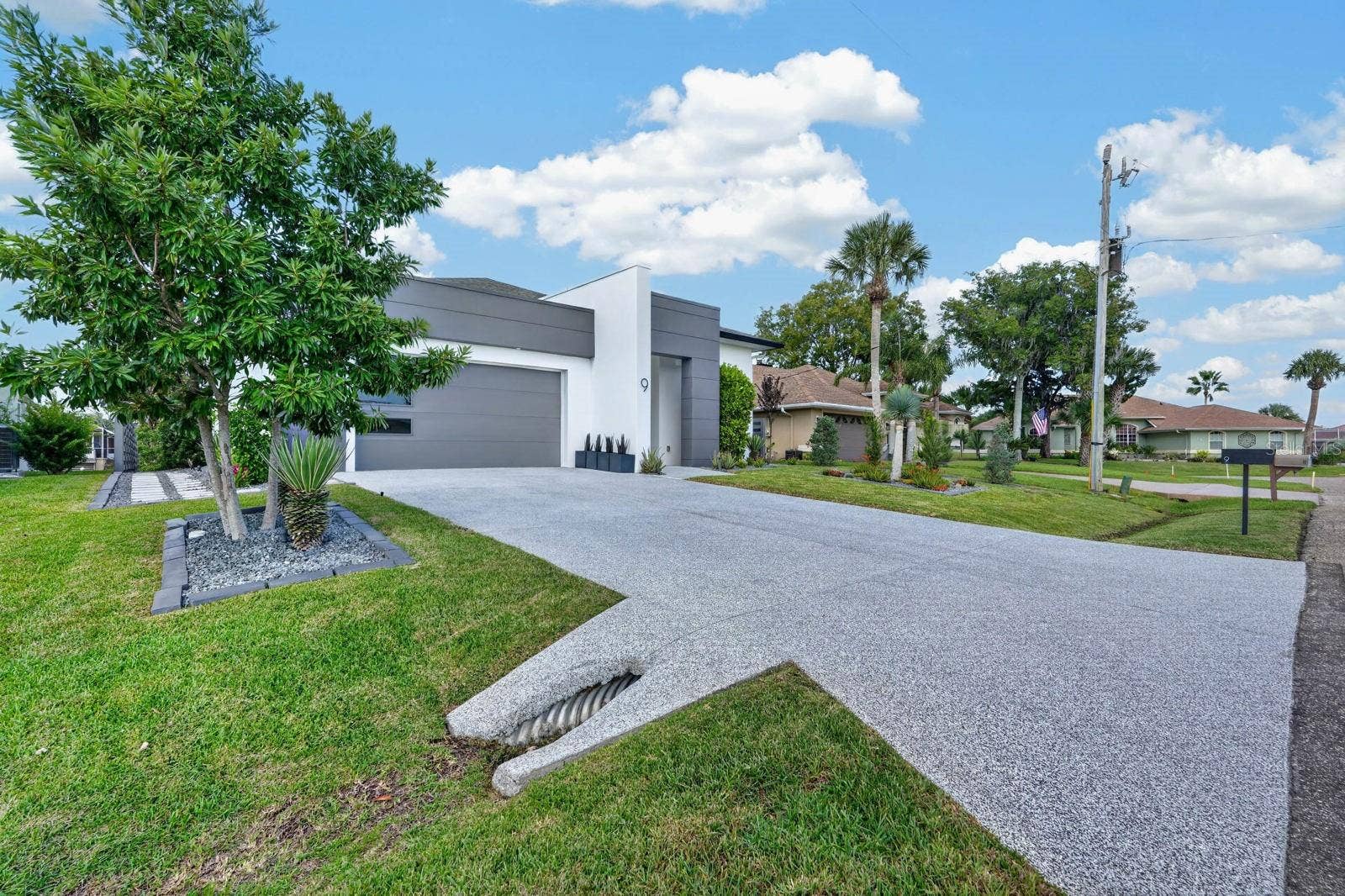 9 CROSSGATE COURT E, Palm Coast, FL 32137 9 CROSSGATE COURT E, Palm Coast, FL 32137