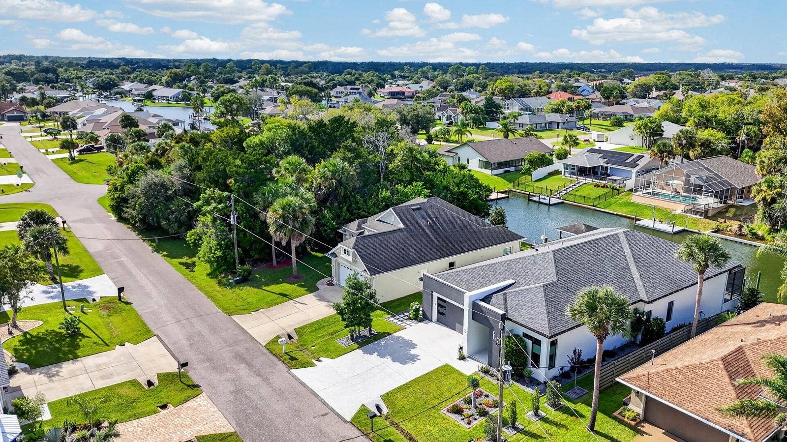 9 CROSSGATE COURT E, Palm Coast, FL 32137 9 CROSSGATE COURT E, Palm Coast, FL 32137