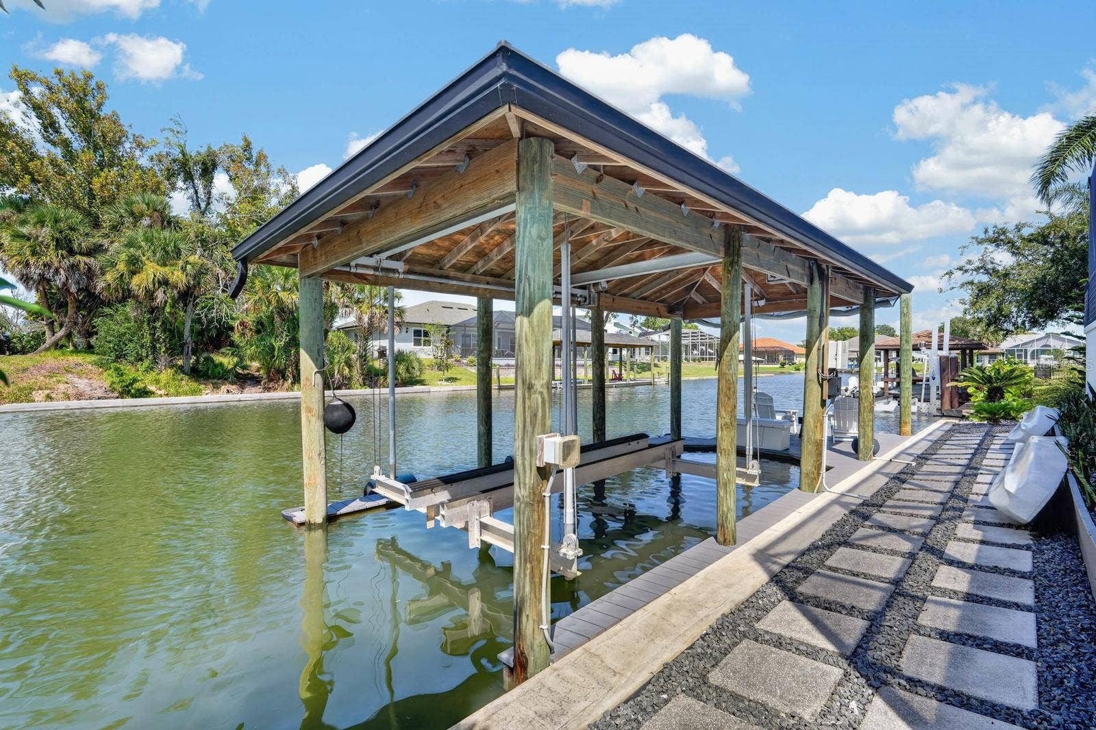 9 CROSSGATE COURT E, Palm Coast, FL 32137 9 CROSSGATE COURT E, Palm Coast, FL 32137