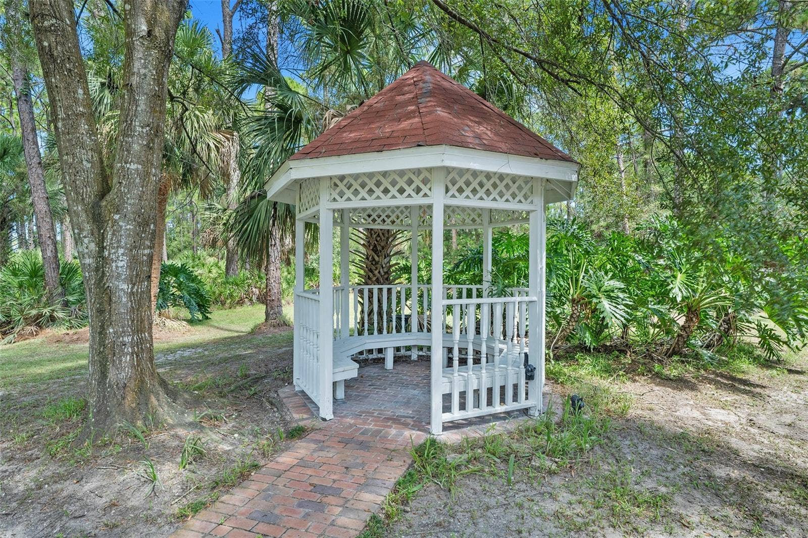 45 WINCHESTER ROAD, Ormond Beach, FL 32174 45 WINCHESTER ROAD, Ormond Beach, FL 32174