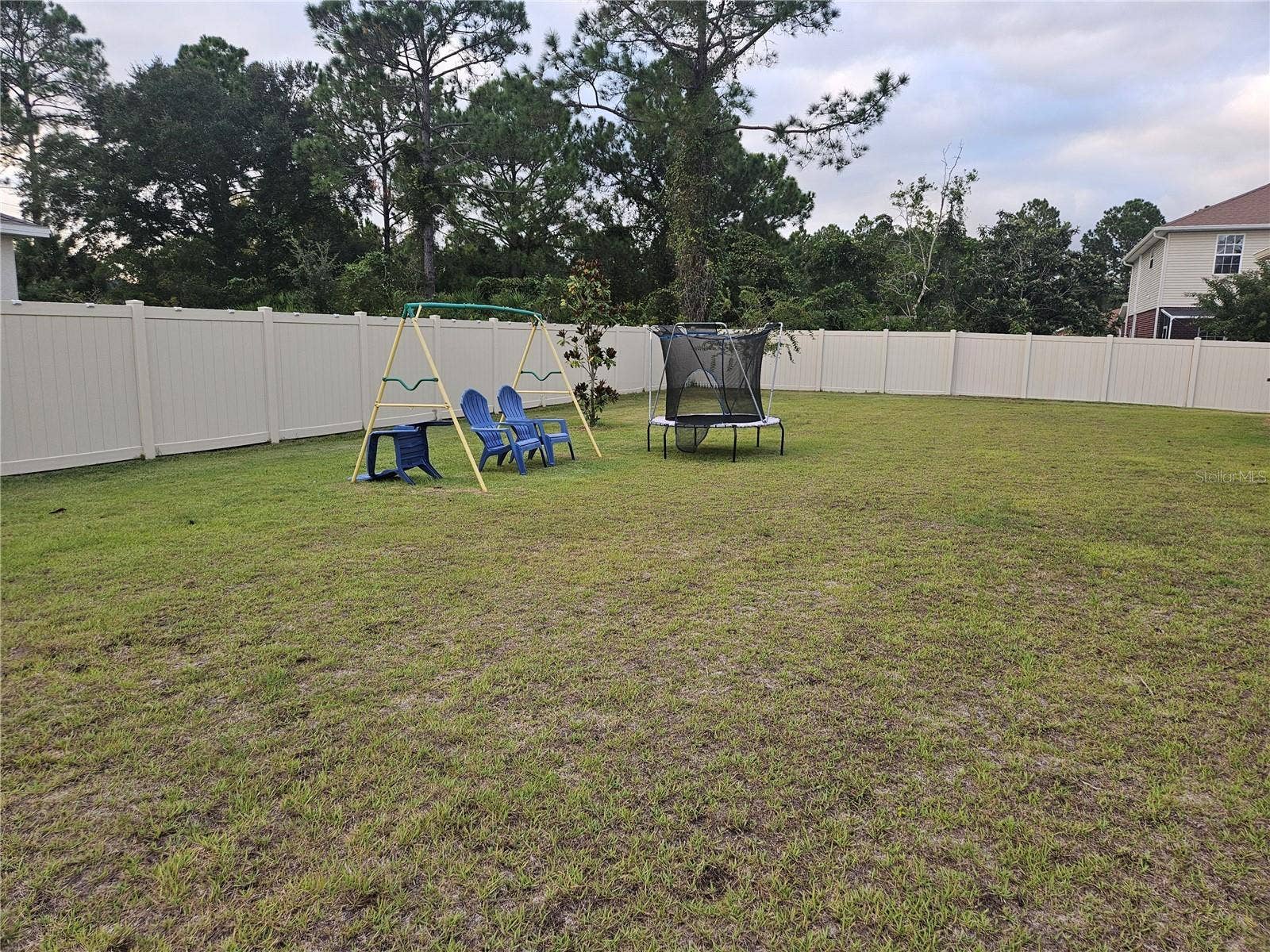 74 UHL PATH, Palm Coast, FL 32164 backyard