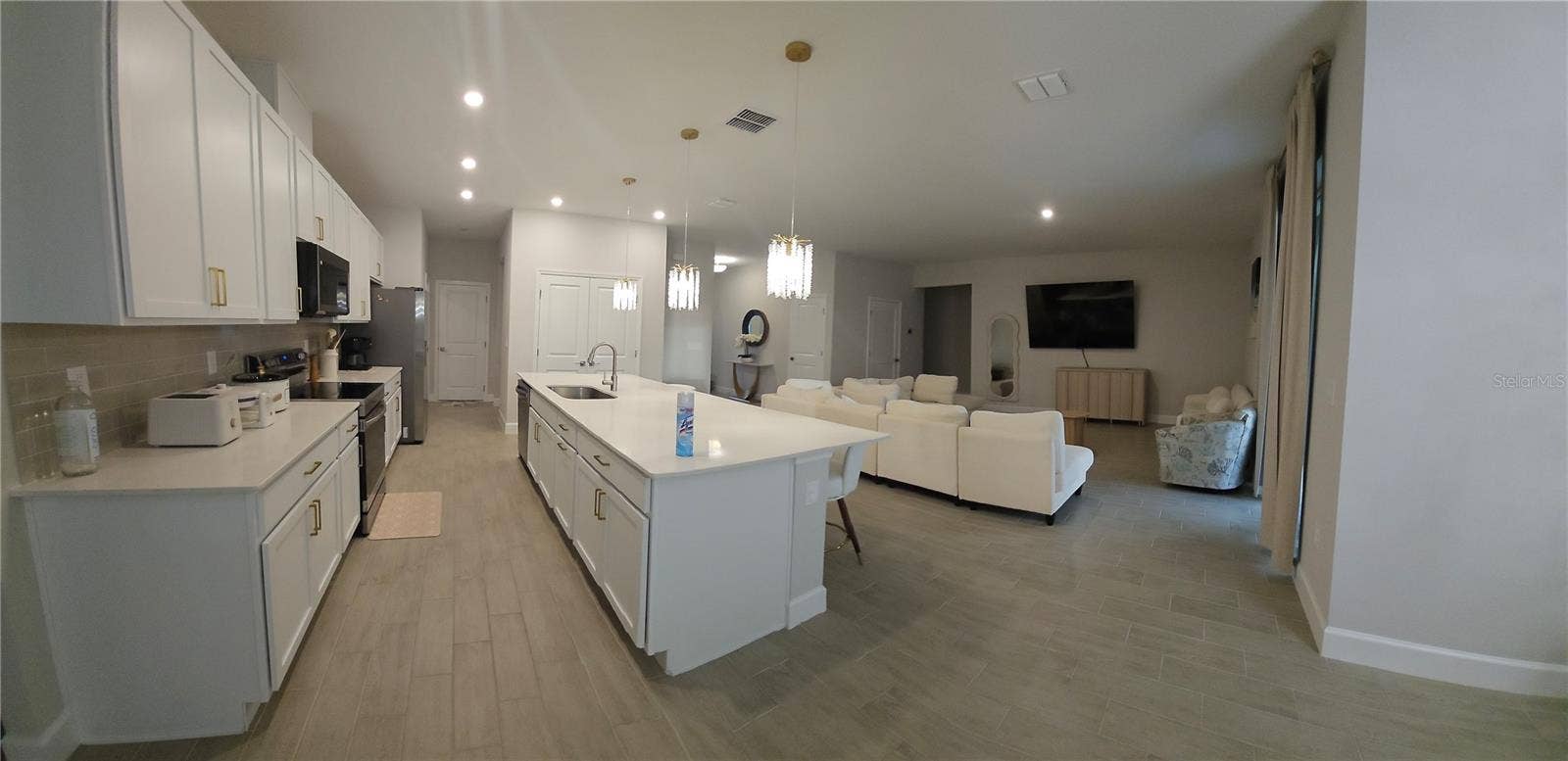 74 UHL PATH, Palm Coast, FL 32164 74 UHL PATH, Palm Coast, FL 32164