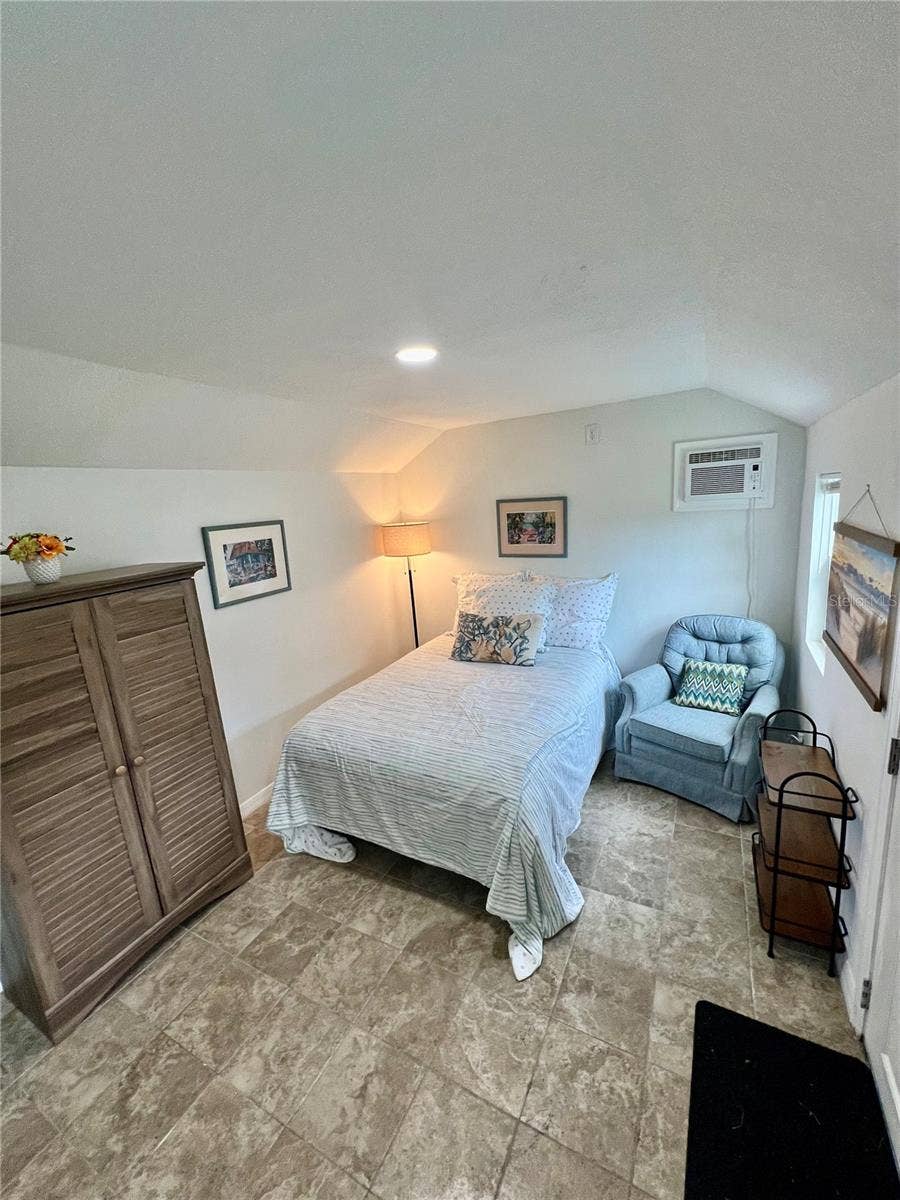 54 WOODWORTH DRIVE, Palm Coast, FL 32164 54 WOODWORTH DRIVE, Palm Coast, FL 32164