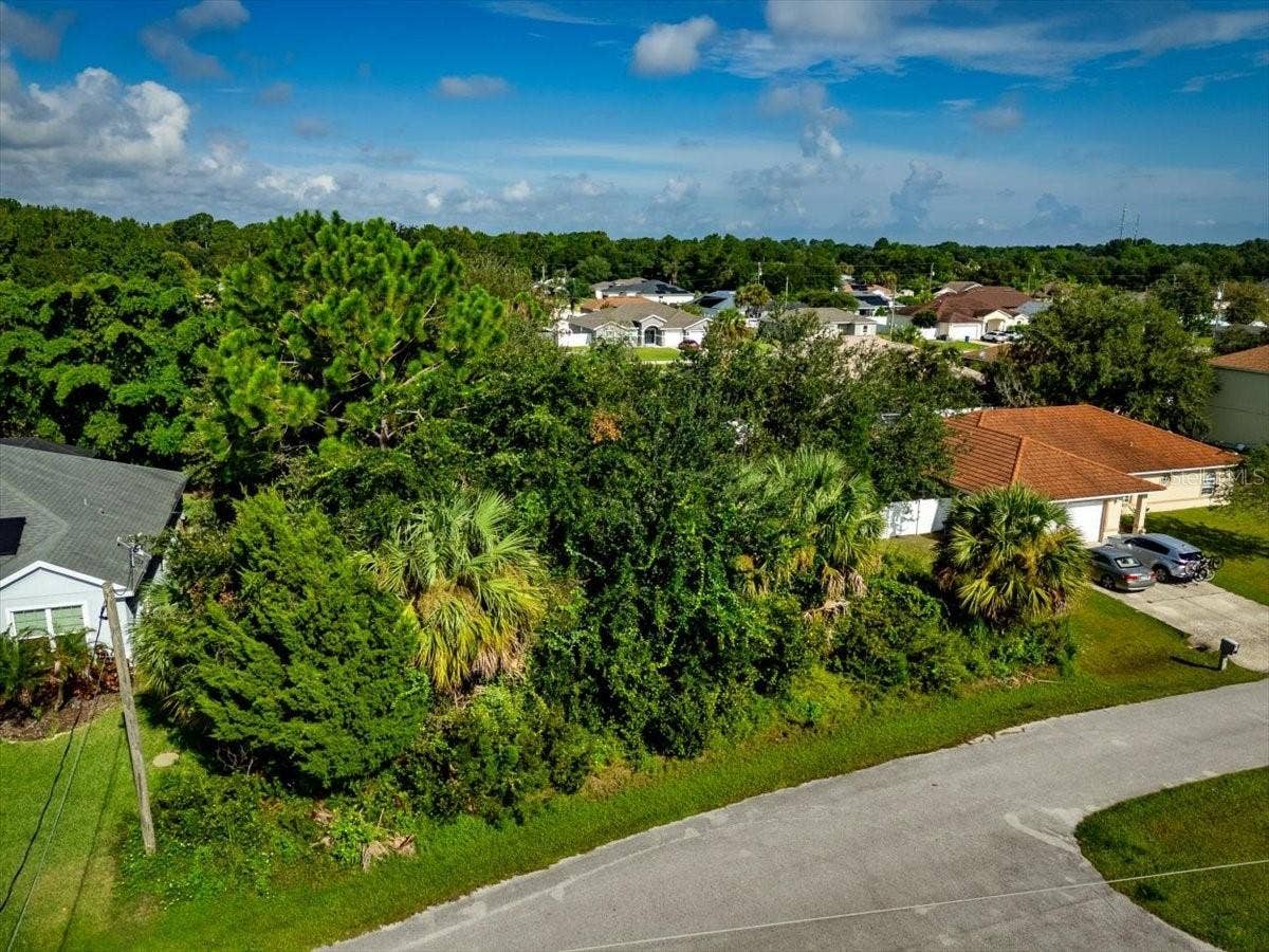 7 BIG BEAR LANE, Palm Coast, FL 32137