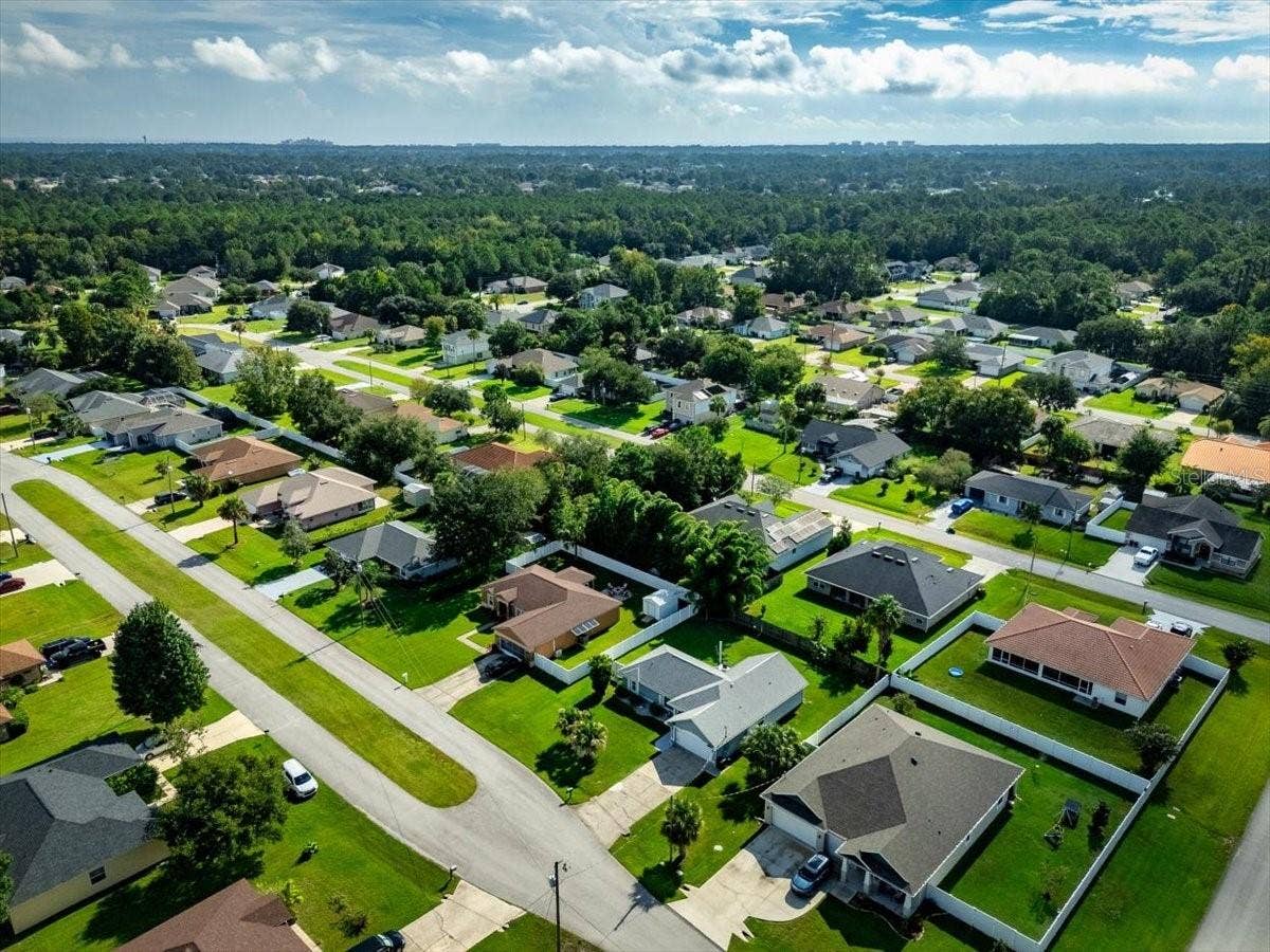 7 BIG BEAR LANE, Palm Coast, FL 32137