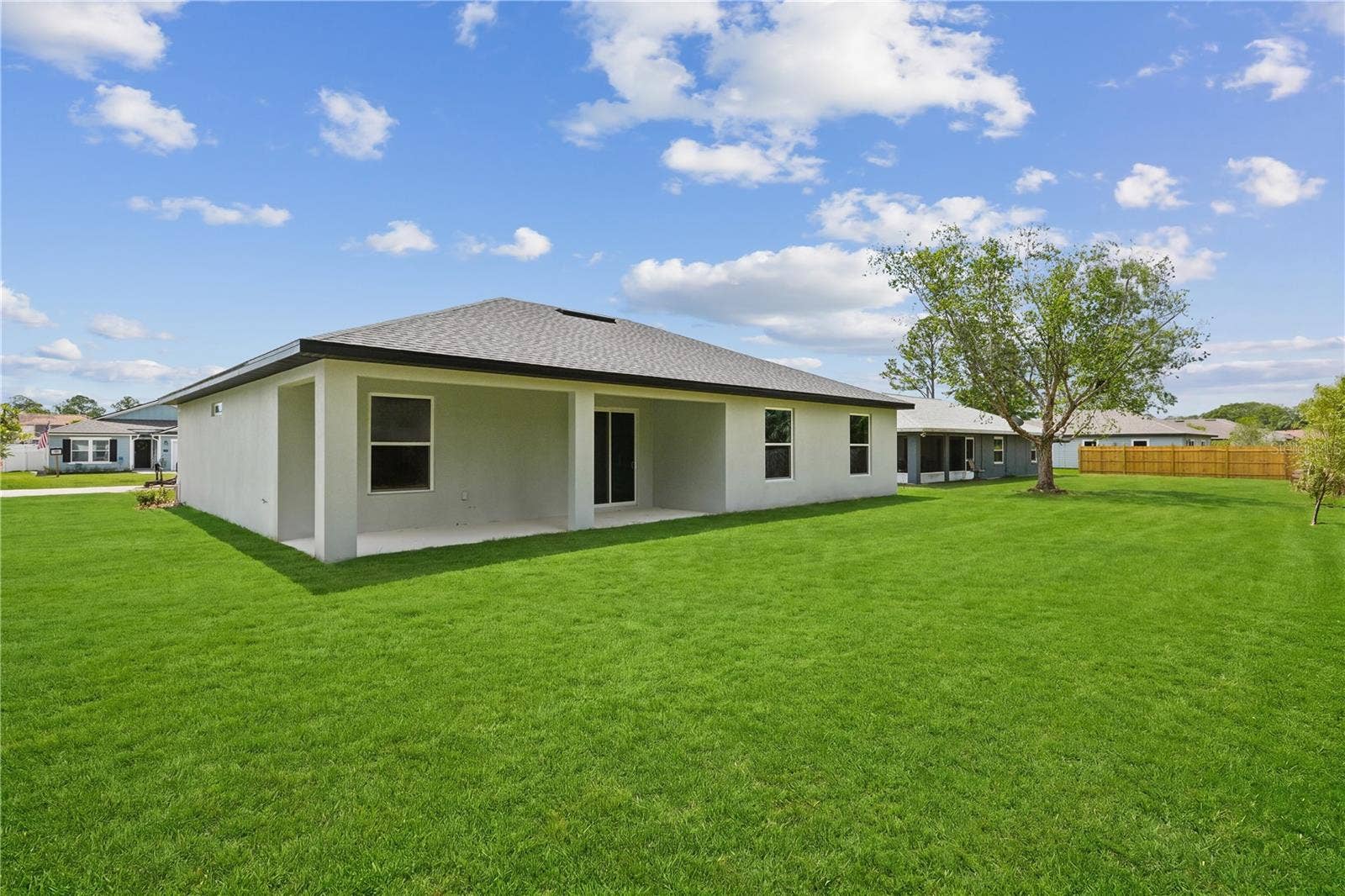 1 ZANZIBAR BALSAN COURT, Palm Coast, FL 32164 Finishes and colors may vary.
