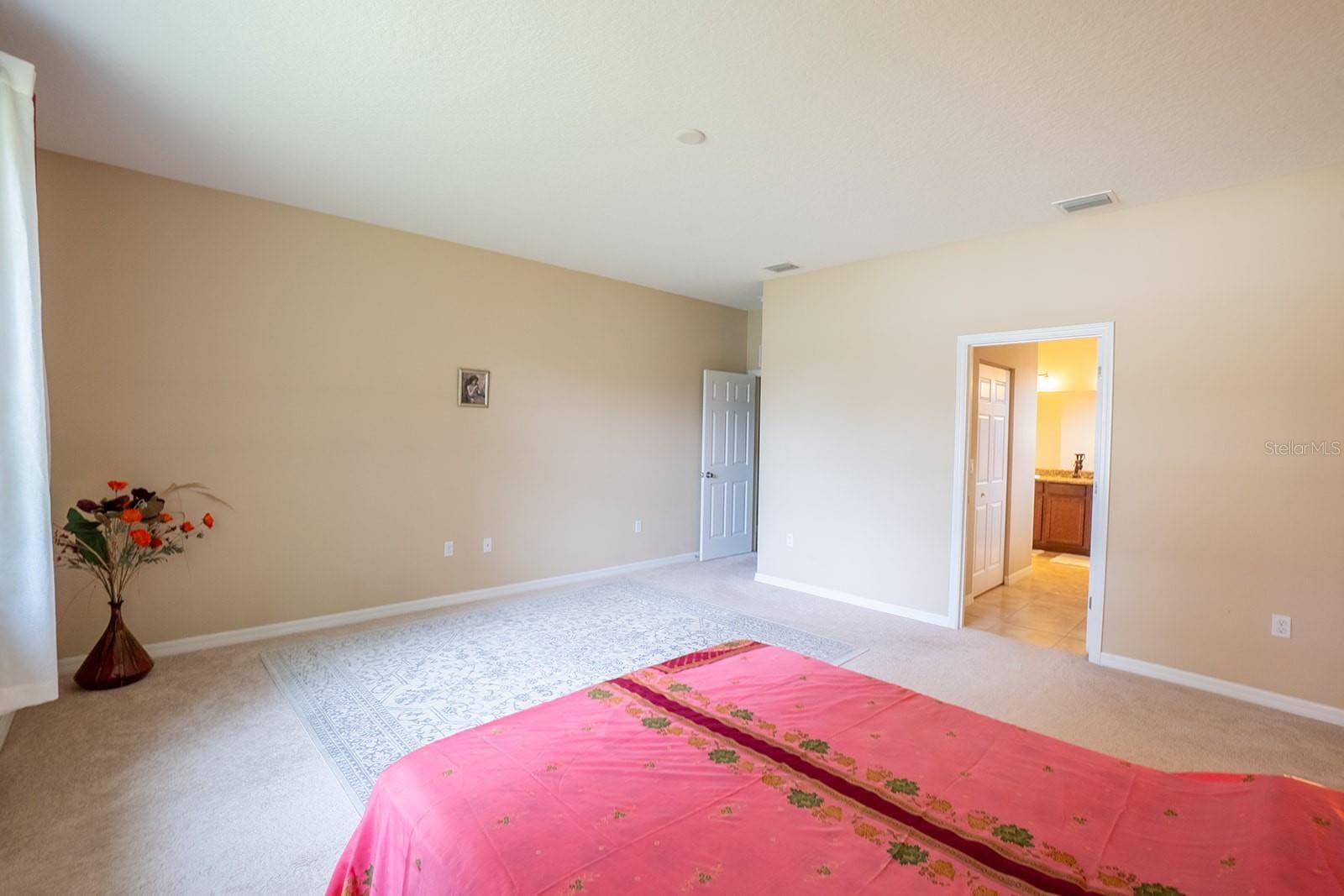 33 RANSHIRE LANE, Palm Coast, FL 32164