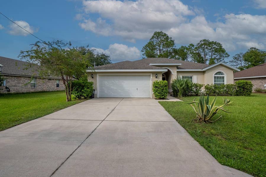 Property photo for 33 RANSHIRE LANE, Palm Coast, FL