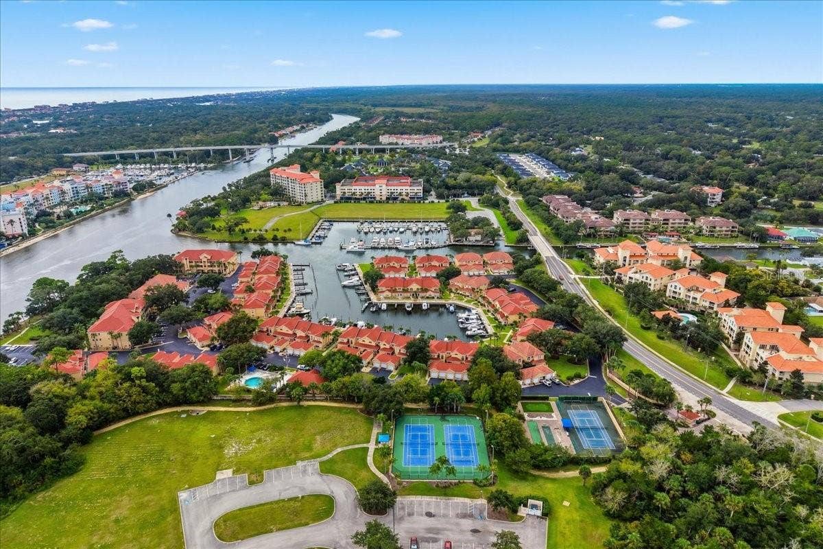 2 MARINA POINT PLACE, Palm Coast, FL 32137