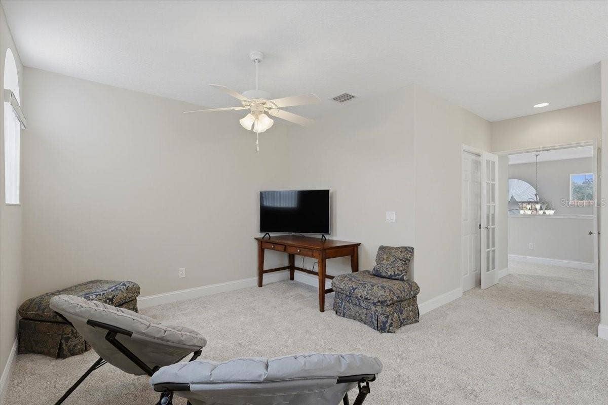 2 MARINA POINT PLACE, Palm Coast, FL 32137