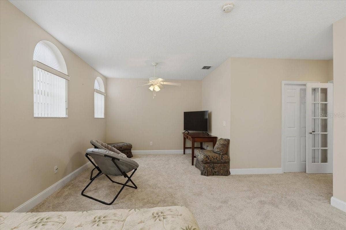2 MARINA POINT PLACE, Palm Coast, FL 32137