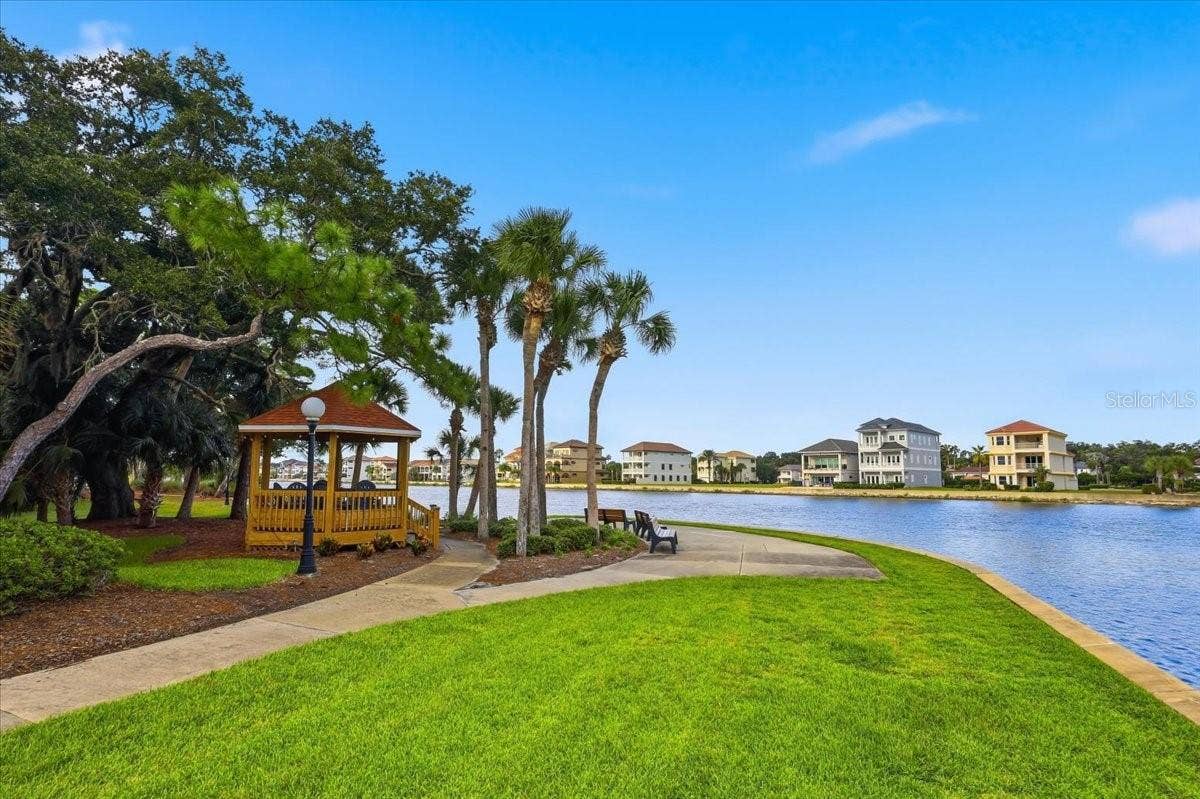 2 MARINA POINT PLACE, Palm Coast, FL 32137