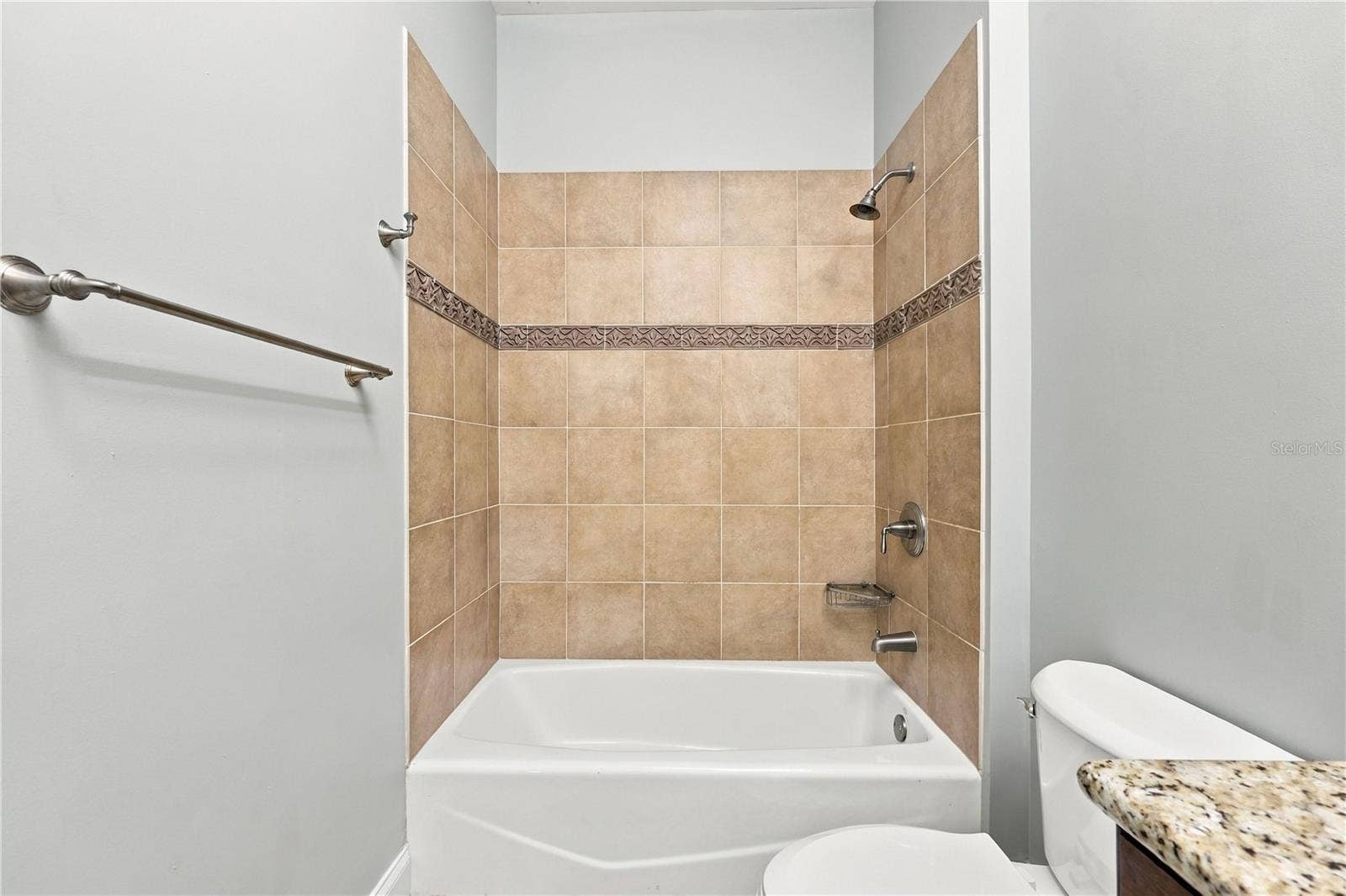 200 OCEAN CREST DRIVE, #542, Palm Coast, FL 32137 200 OCEAN CREST DRIVE, #542, Palm Coast, FL 32137