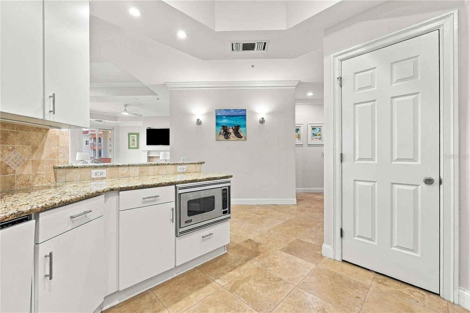 200 OCEAN CREST DRIVE, #542, Palm Coast, FL 32137 200 OCEAN CREST DRIVE, #542, Palm Coast, FL 32137