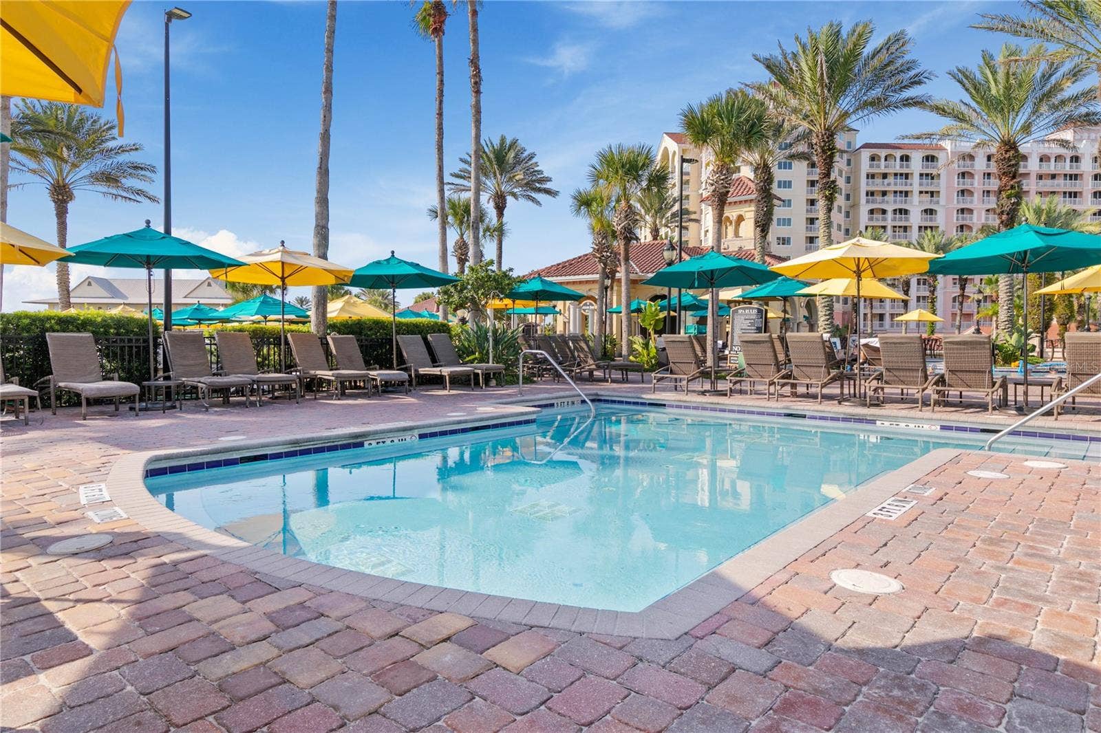 200 OCEAN CREST DRIVE, #542, Palm Coast, FL 32137 Hot Tub