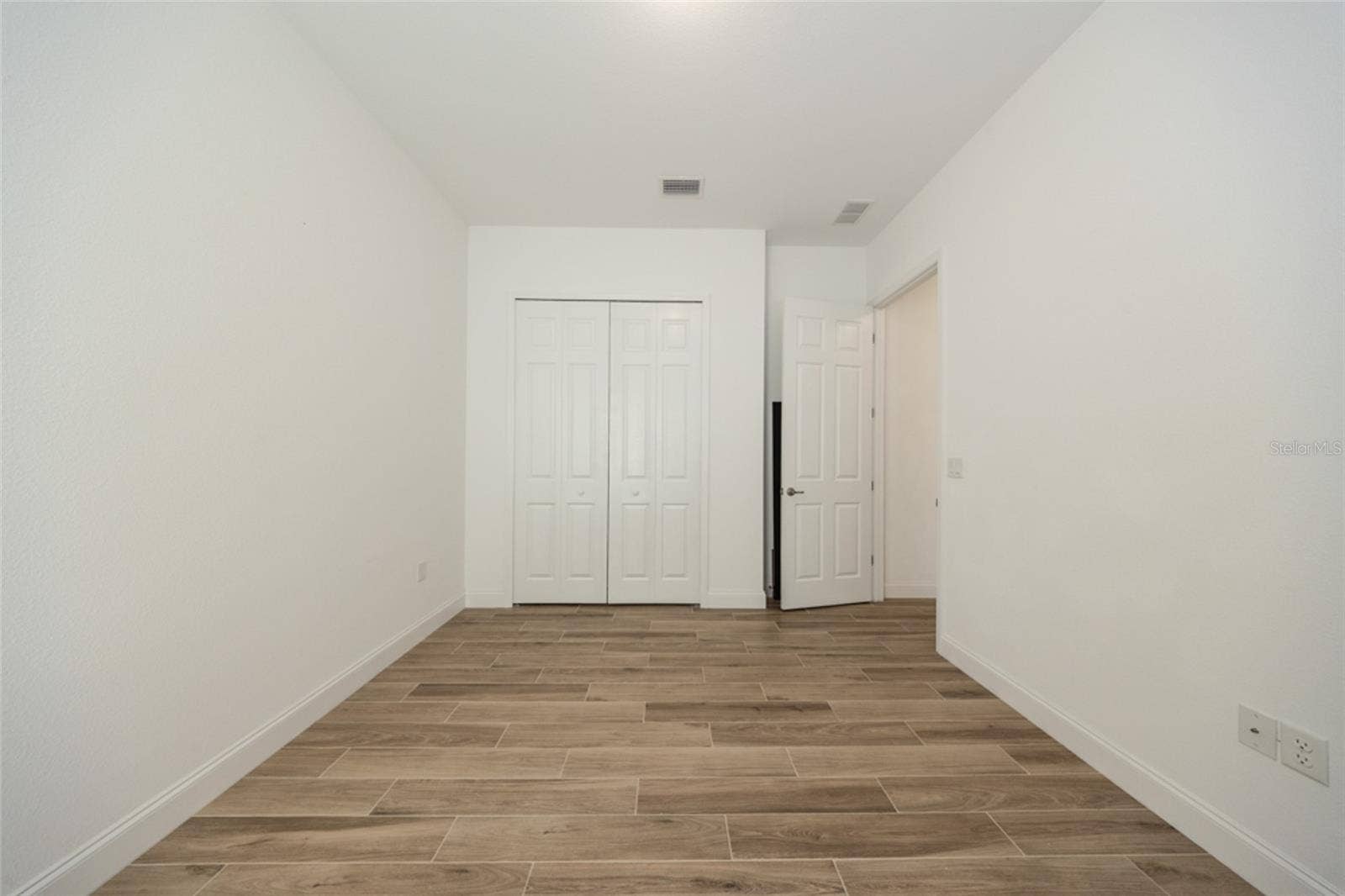 3245 BAILEY ANN DRIVE, Ormond Beach, FL 32174 3245 BAILEY ANN DRIVE, Ormond Beach, FL 32174