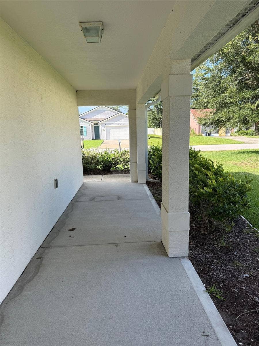 32 RAELAND LANE, Palm Coast, FL 32164 32 RAELAND LANE, Palm Coast, FL 32164