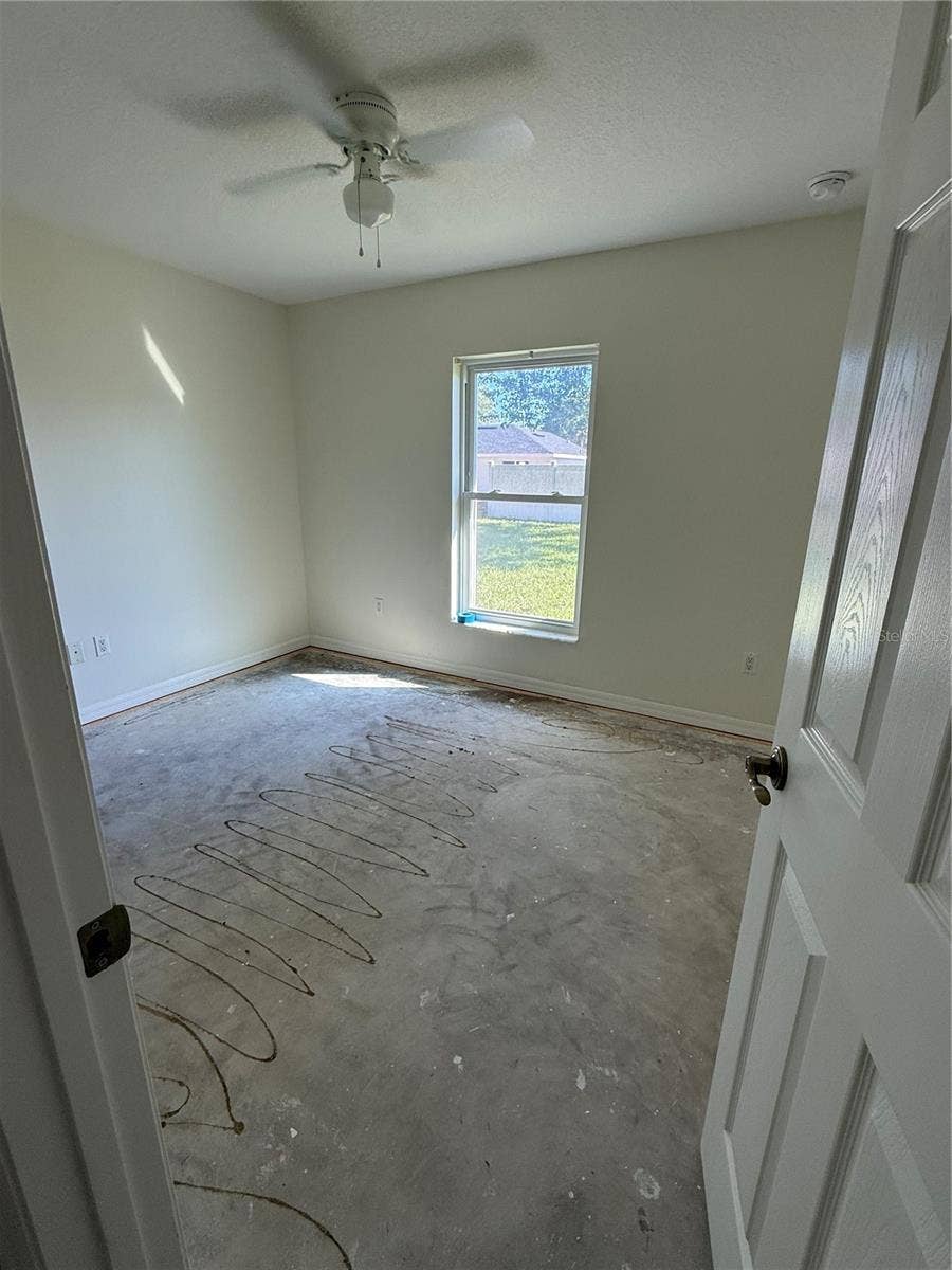 32 RAELAND LANE, Palm Coast, FL 32164 32 RAELAND LANE, Palm Coast, FL 32164