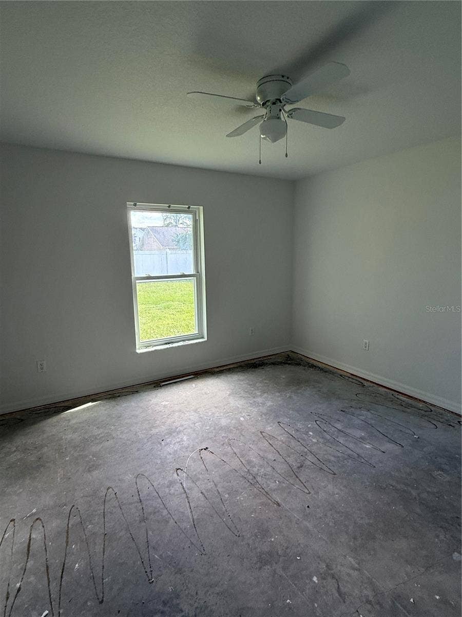 32 RAELAND LANE, Palm Coast, FL 32164 32 RAELAND LANE, Palm Coast, FL 32164