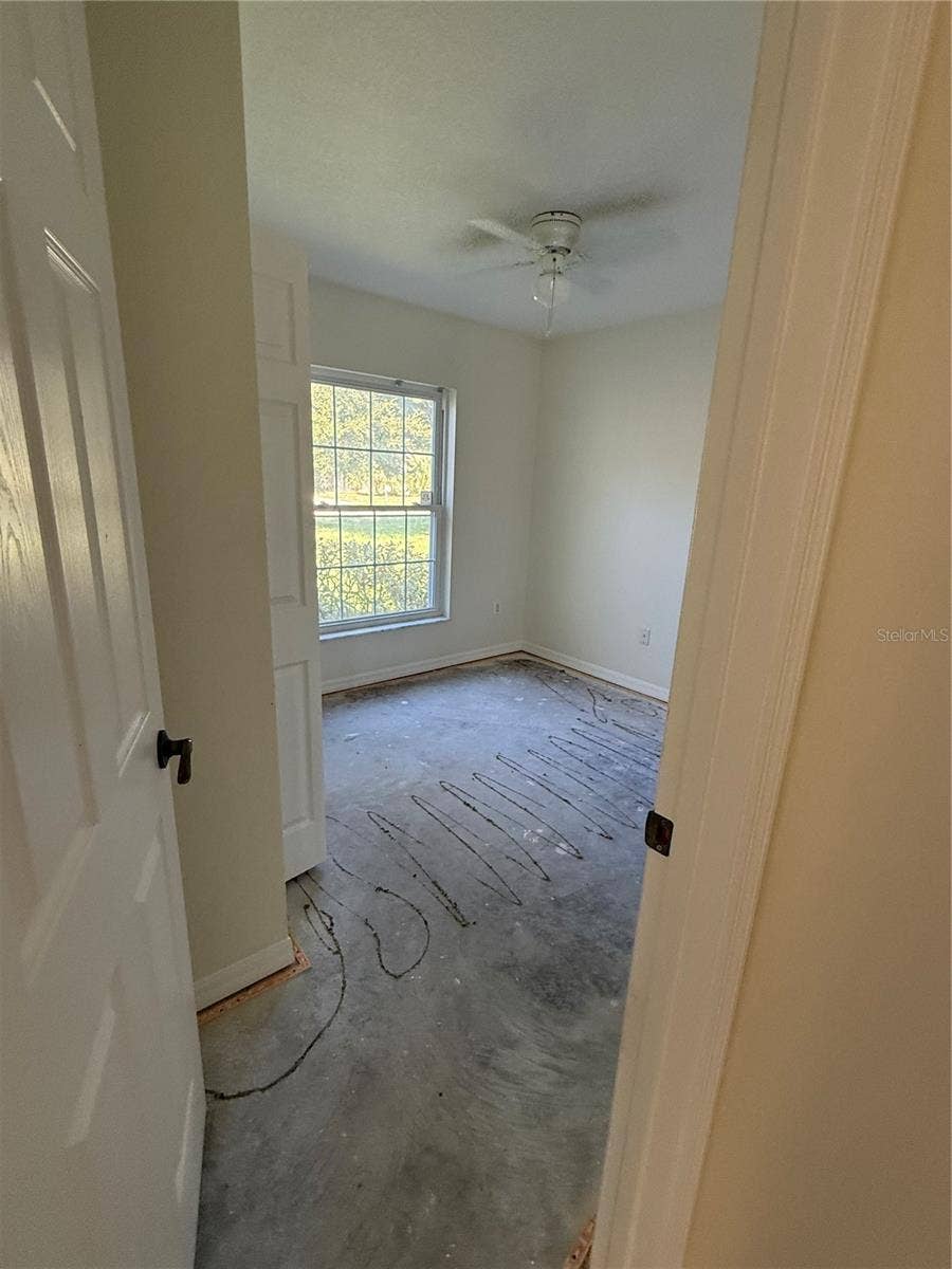 32 RAELAND LANE, Palm Coast, FL 32164 32 RAELAND LANE, Palm Coast, FL 32164