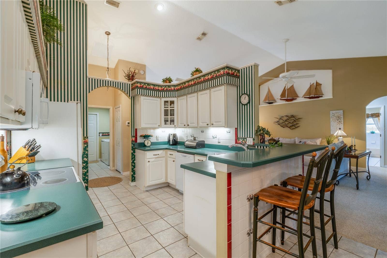 3626 MALLOW DRIVE, Ormond Beach, FL 32174 Kitchen