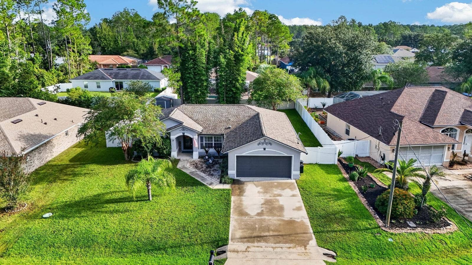 19 RED OAK PLACE, Palm Coast, FL 32164