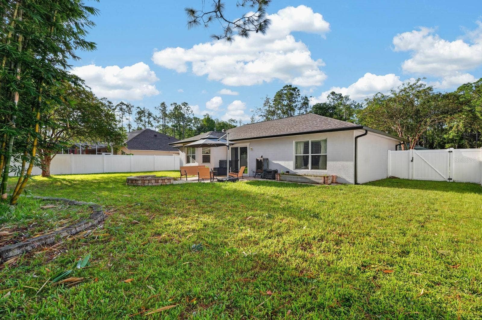 19 RED OAK PLACE, Palm Coast, FL 32164