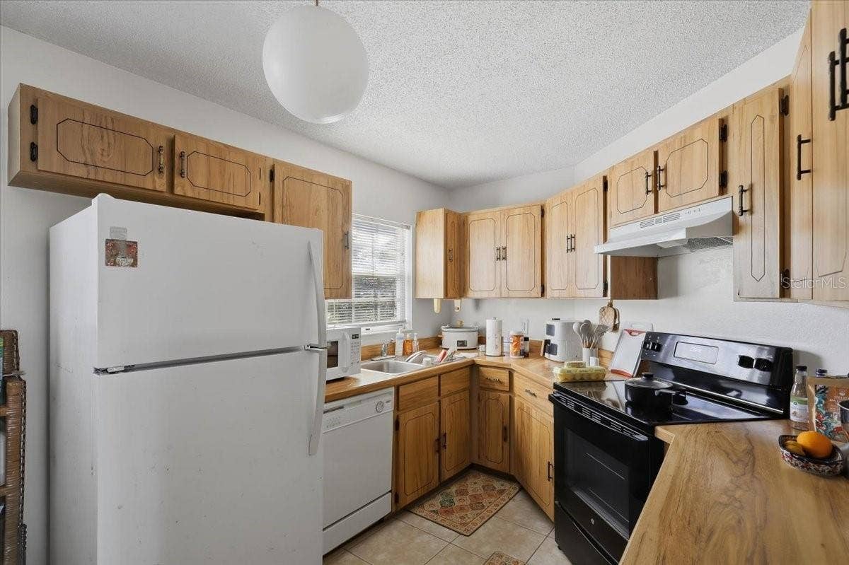 26 BUNKER VIEW DRIVE, #A & B, Palm Coast, FL 32137