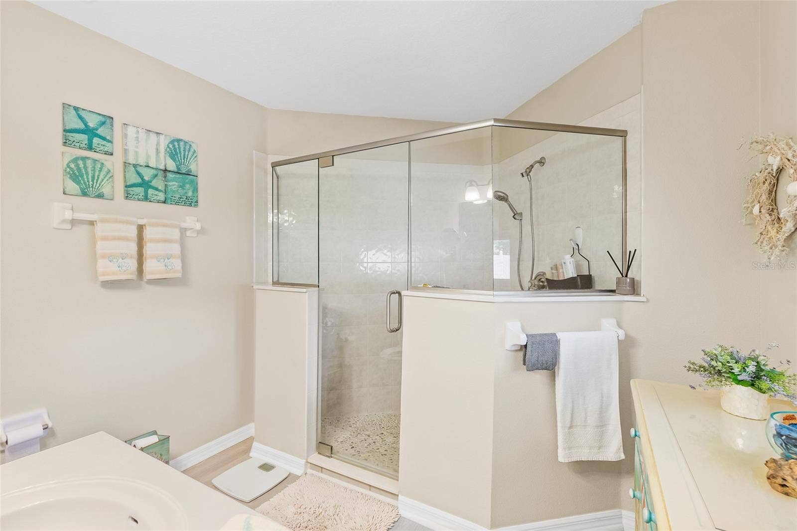 11 EMPRESS LANE, Palm Coast, FL 32164
