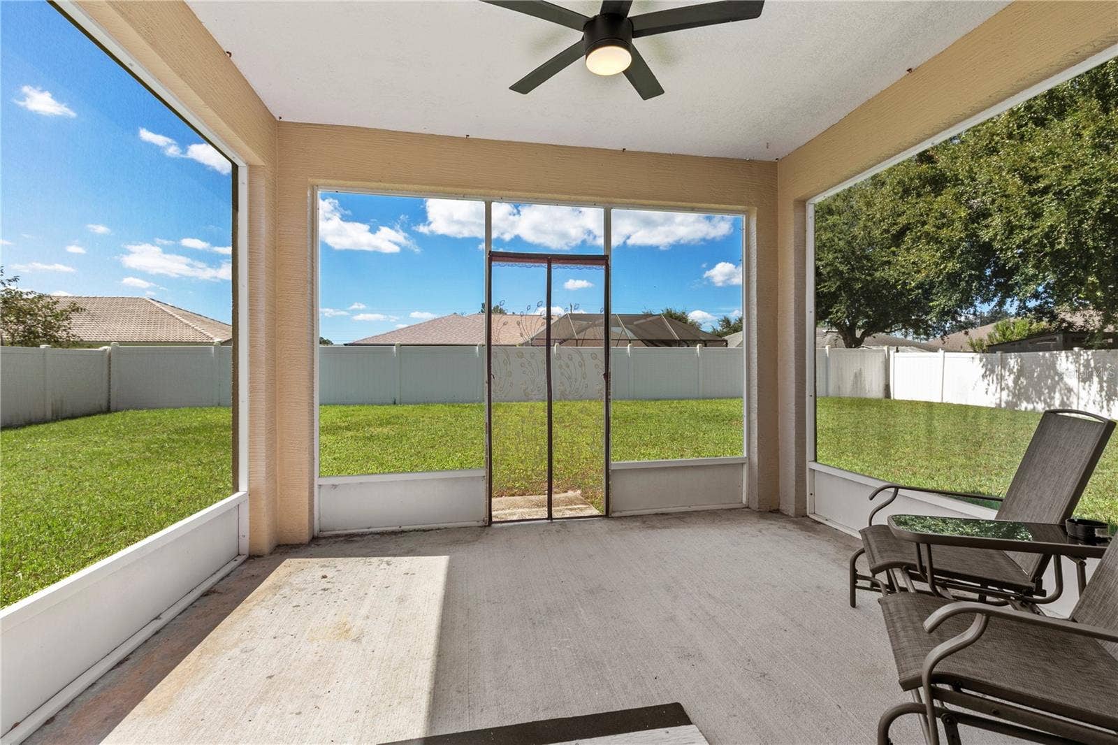 83 ROXBORO DRIVE, Palm Coast, FL 32164 Screen Porch