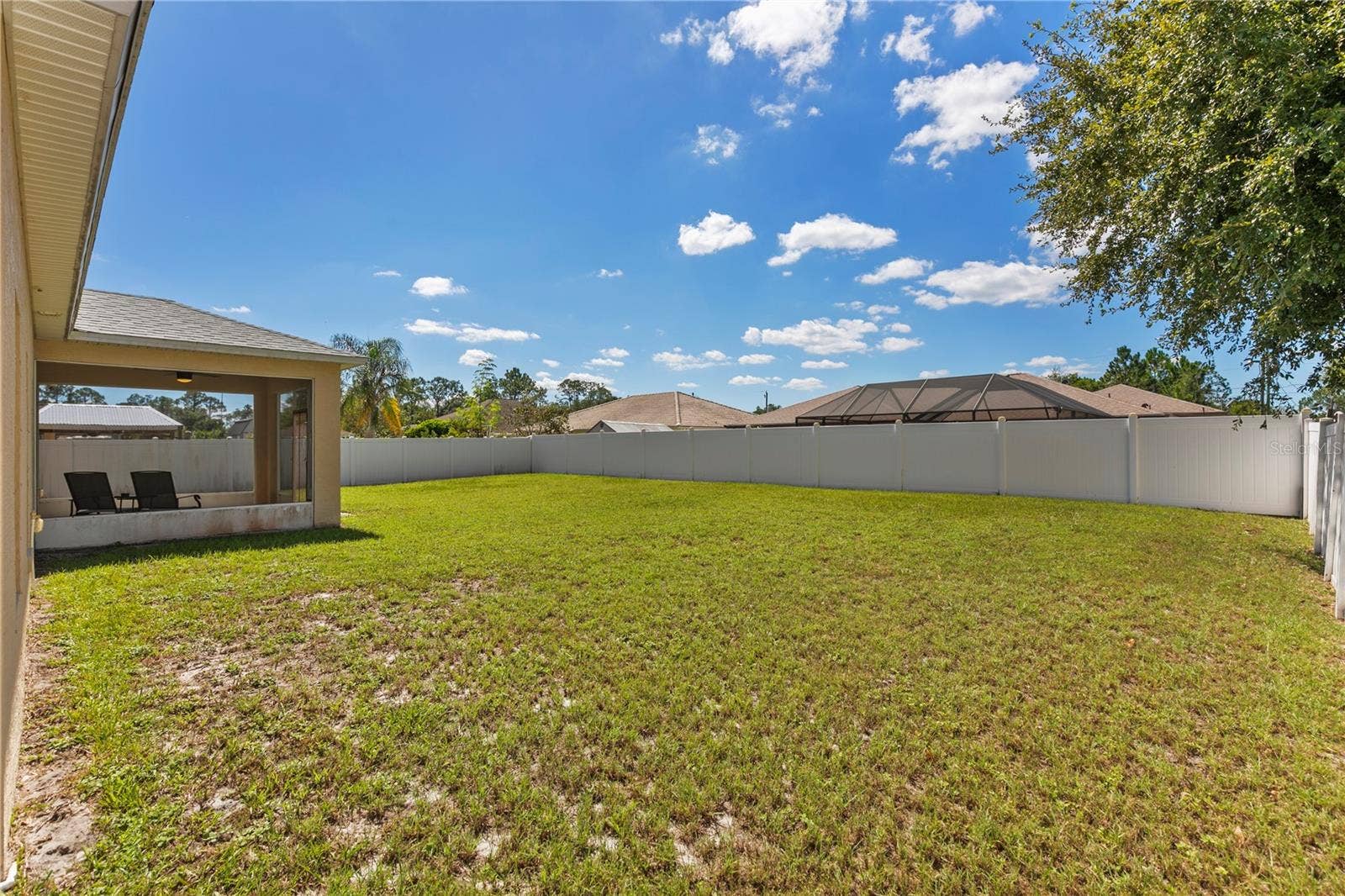 83 ROXBORO DRIVE, Palm Coast, FL 32164 83 ROXBORO DRIVE, Palm Coast, FL 32164