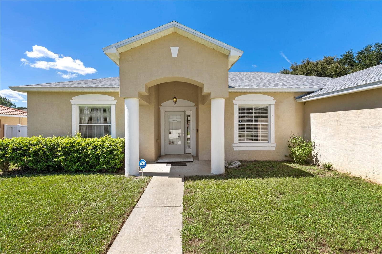 83 ROXBORO DRIVE, Palm Coast, FL 32164 83 ROXBORO DRIVE, Palm Coast, FL 32164