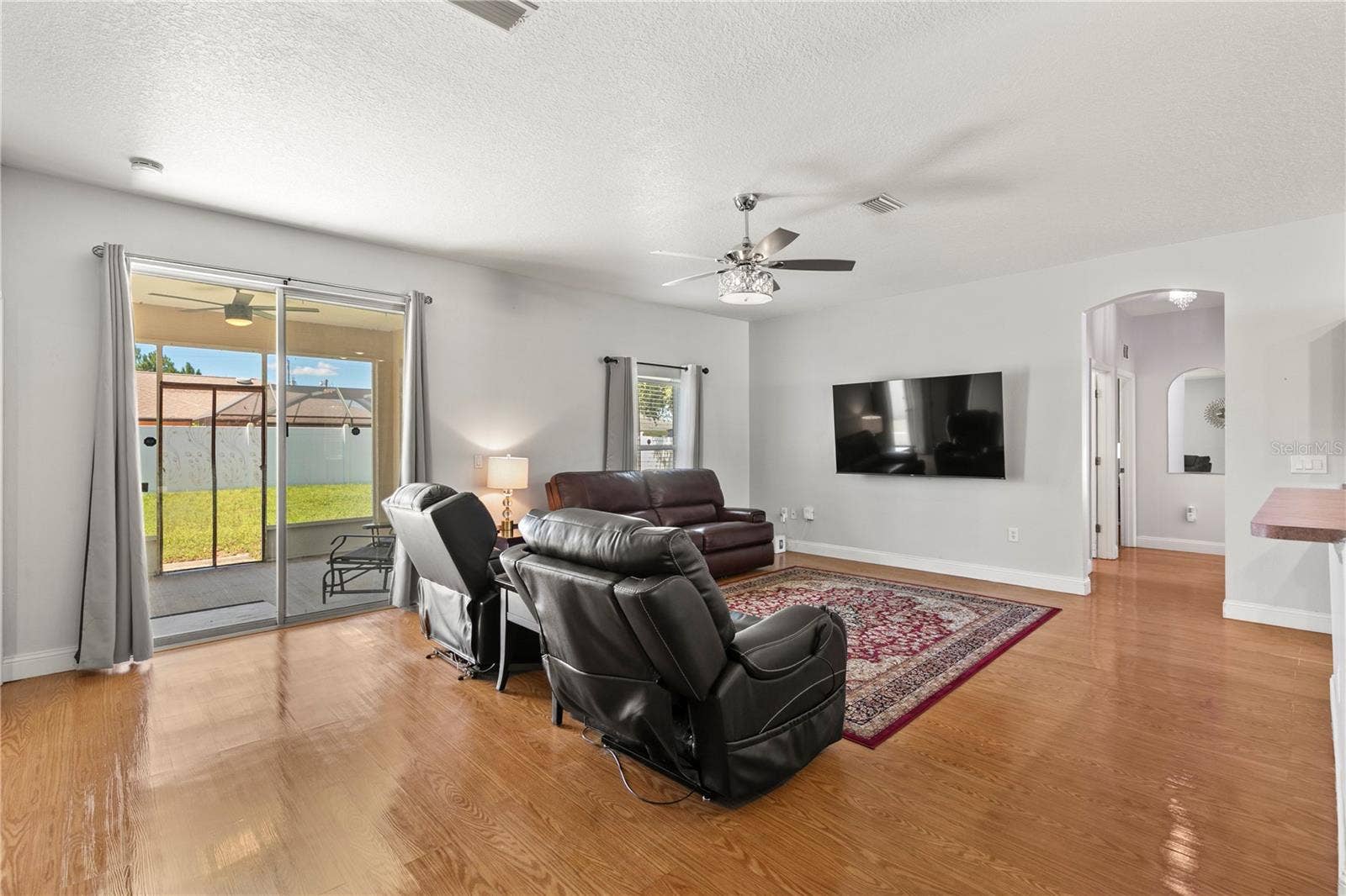 83 ROXBORO DRIVE, Palm Coast, FL 32164 83 ROXBORO DRIVE, Palm Coast, FL 32164