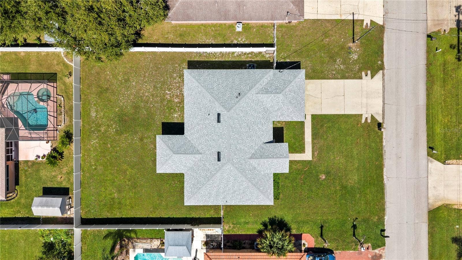 83 ROXBORO DRIVE, Palm Coast, FL 32164 83 ROXBORO DRIVE, Palm Coast, FL 32164