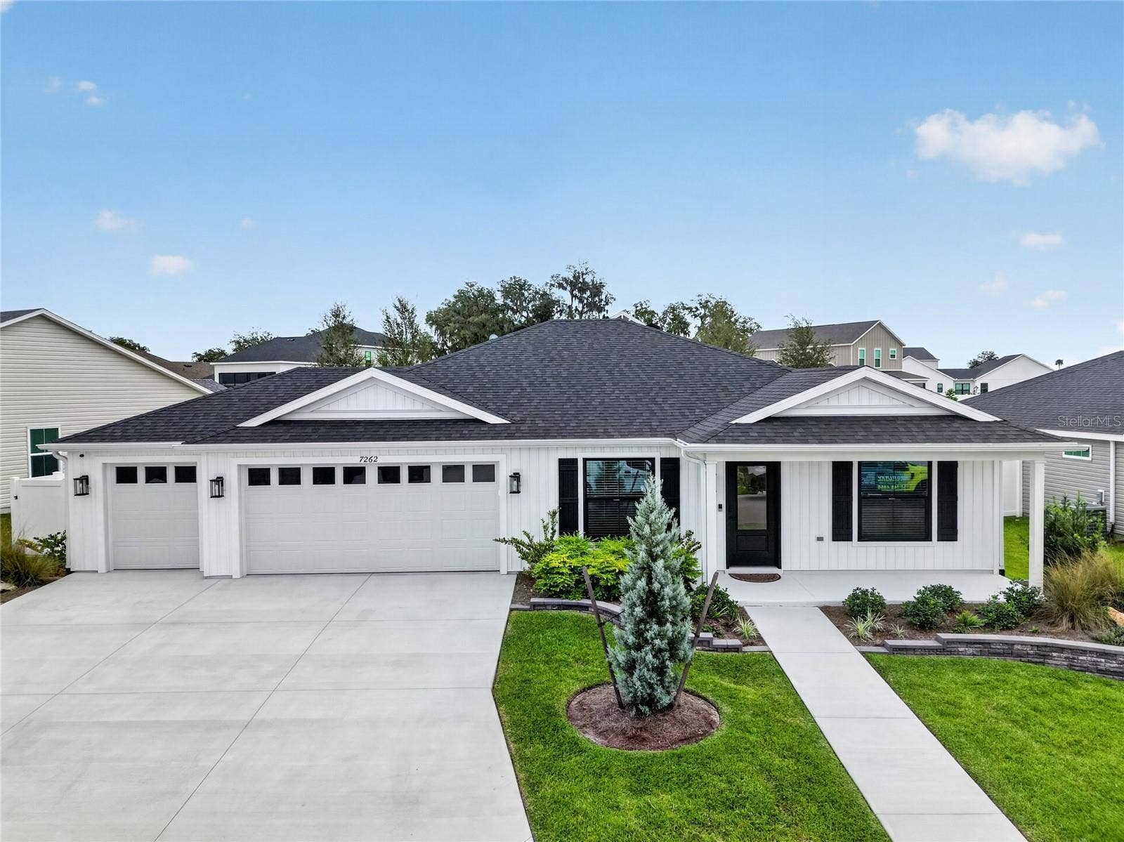 7262 MIDDLETON DRIVE, Middleton, FL 34762