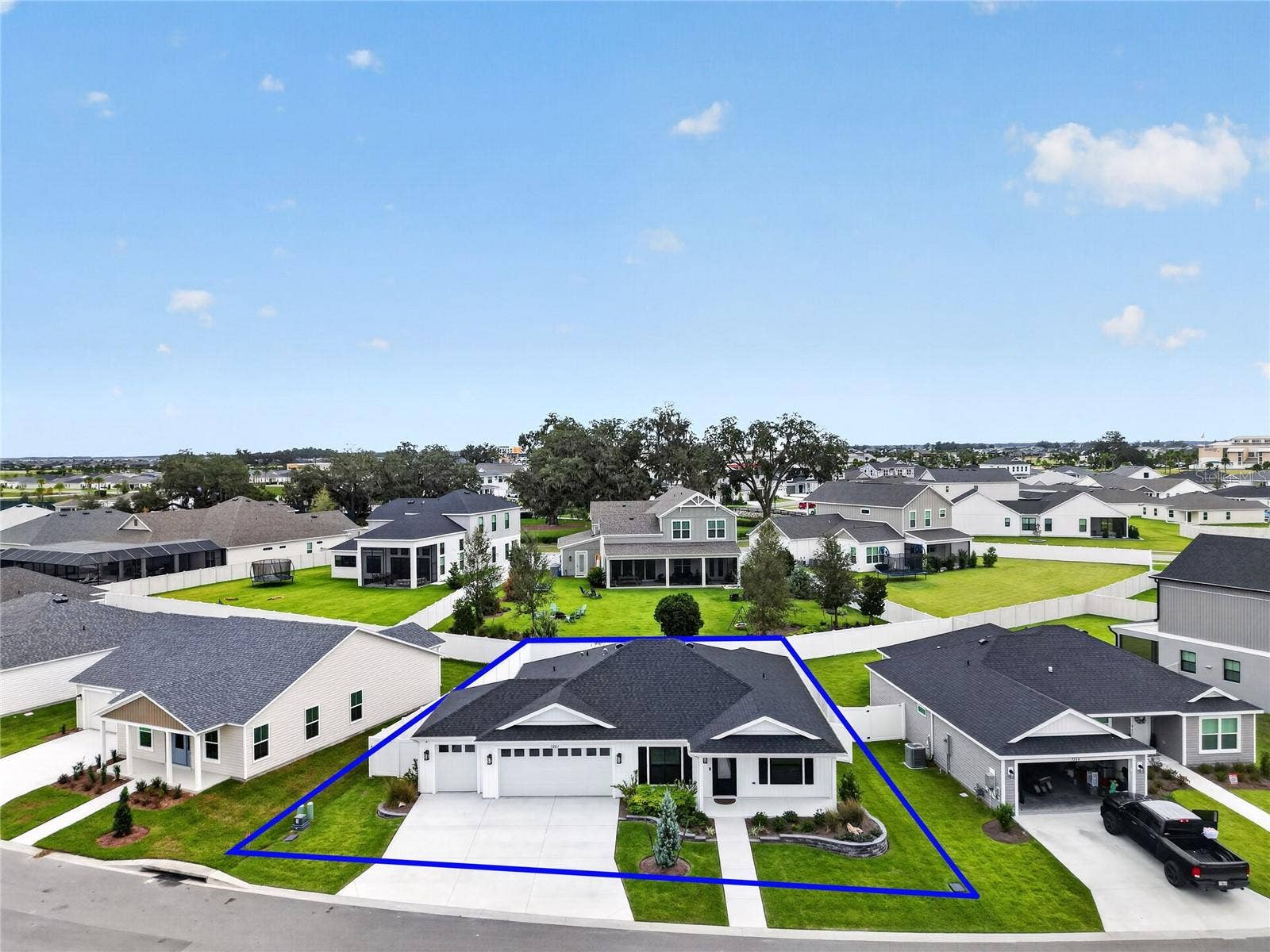 7262 MIDDLETON DRIVE, Middleton, FL 34762